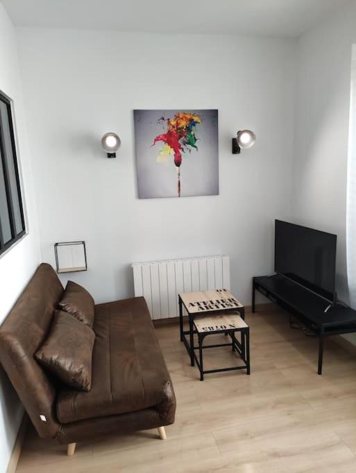 L'Atelier De L'Artiste - Moulins Coeur De Ville 외부 사진